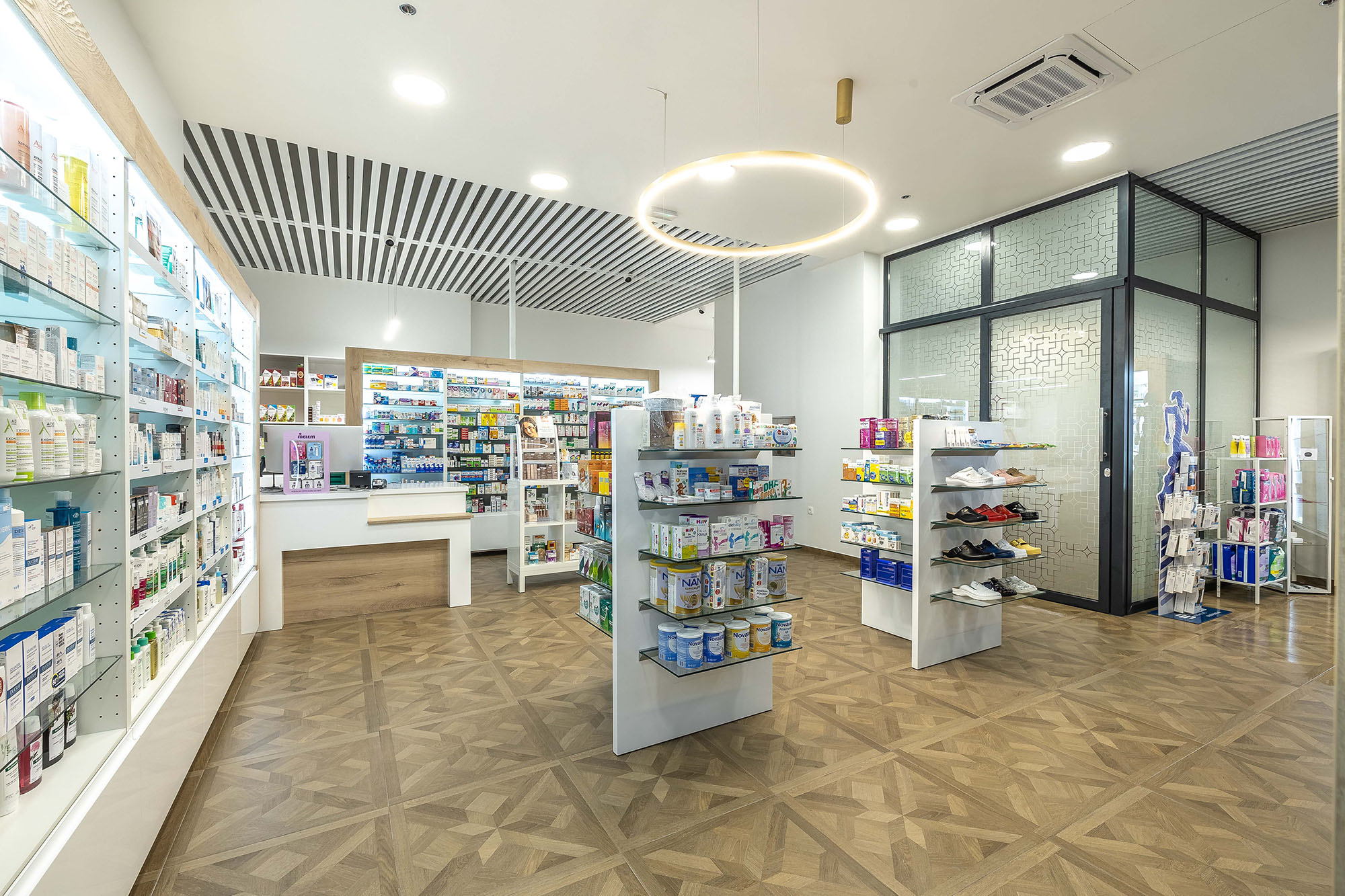 Fotografija prostora ljekarne 3